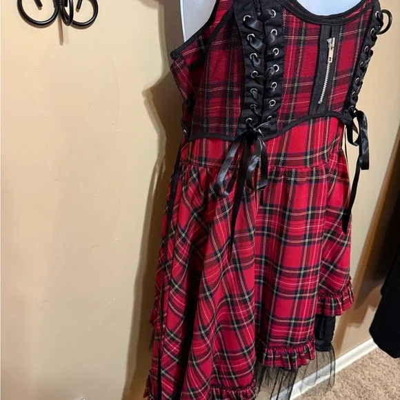 Hell Bunny Red Plaid Dress with Black Accents. Ladies Large - Picture 3 of 12